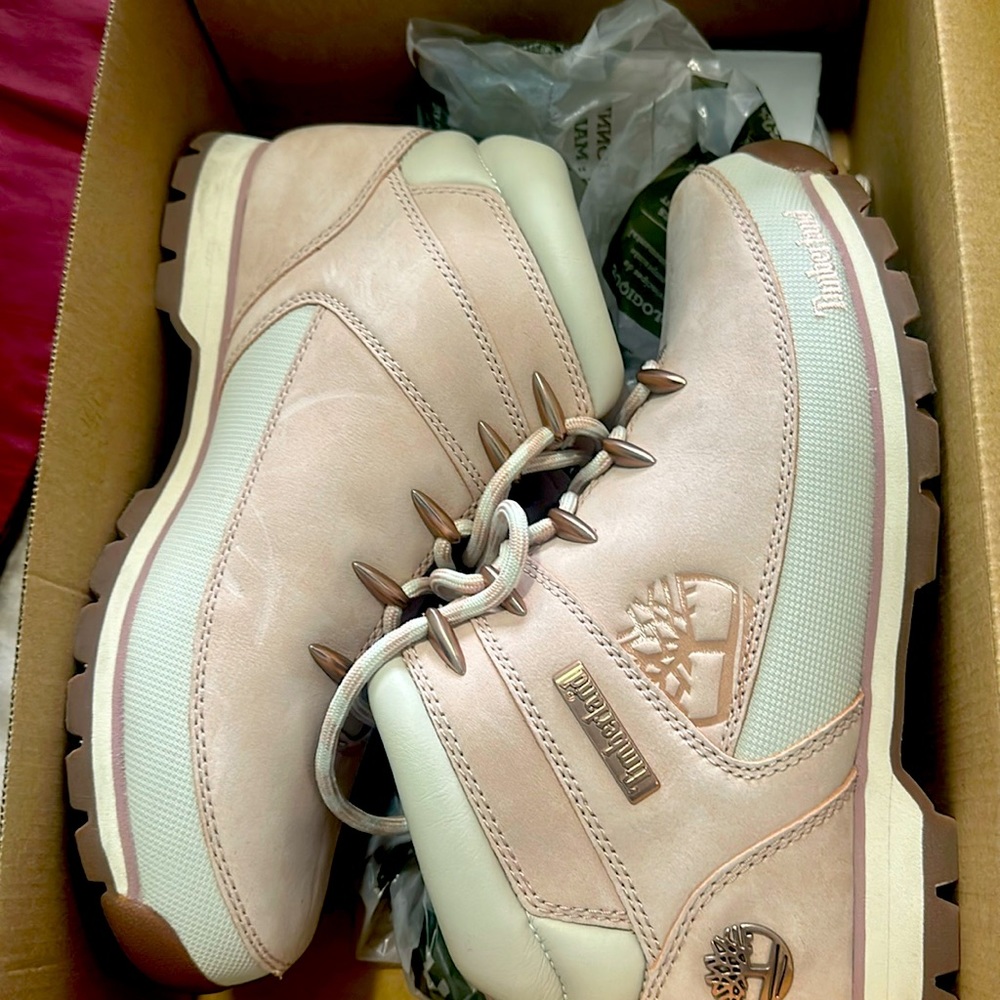 Pink Timberlands
